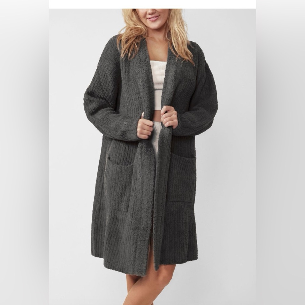 Sunday Citizen Robe